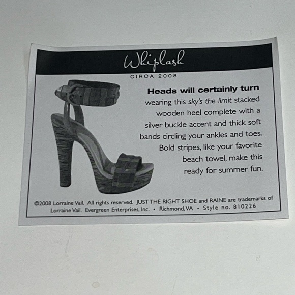 Just The Right Shoe by Raine Blue and Green Sandal - Picture 9 of 10